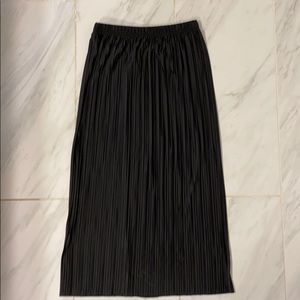 Zara pleated skirt
